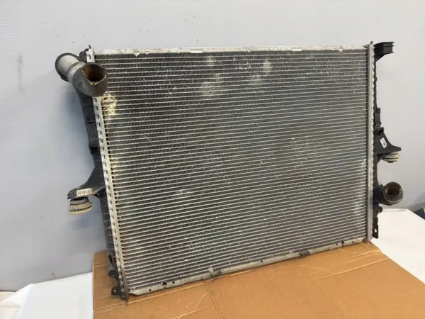 Jäähdytin Porsche Cayenne 955 OEM 7L0121253A (2002-2007) image 3