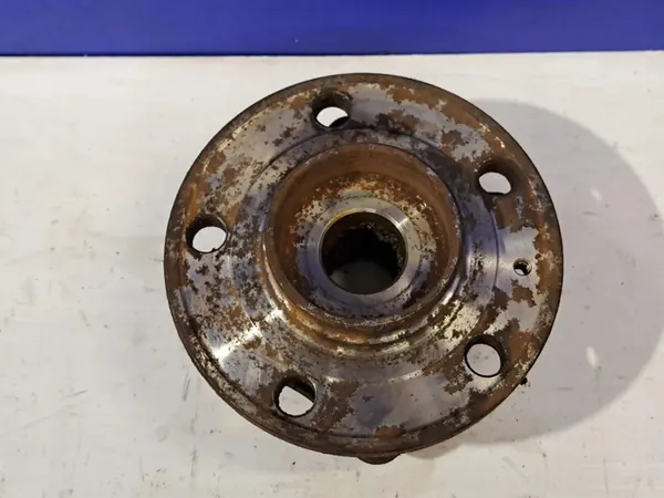 Snodo anteriore destro Volvo S60 I 2.4L 2004 OEM 31329980 image 2