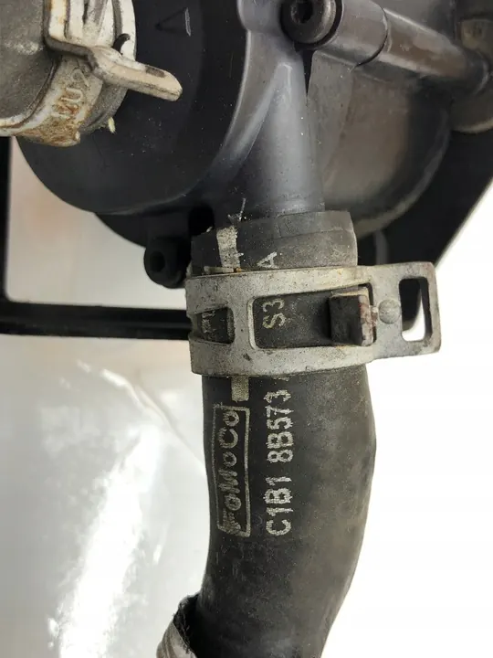 Vattencirkulationspump Ford B-Max image 5