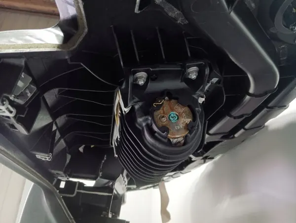 Tableau de bord OEM avec 2 airbags et capteurs Audi A4 B8 image 8
