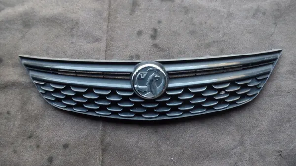 Opel Astra K Grille Versterking OEM 13464791 image 2