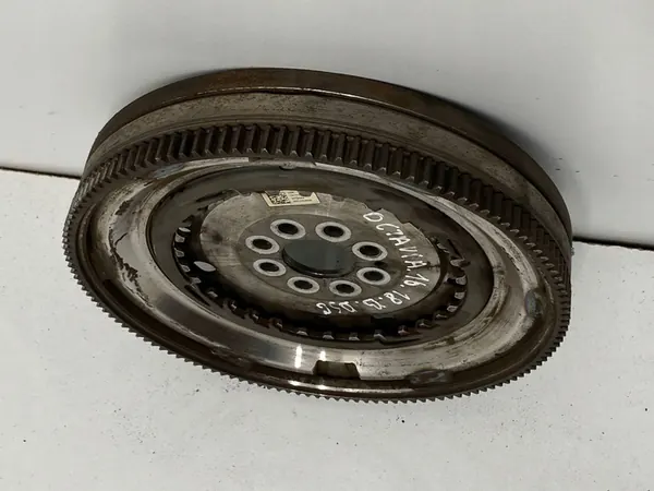 Volante Transmissão Automática SKODA SUPERB II ESTATE image 3