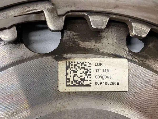 Volante Transmissão Automática SKODA SUPERB II ESTATE image 6