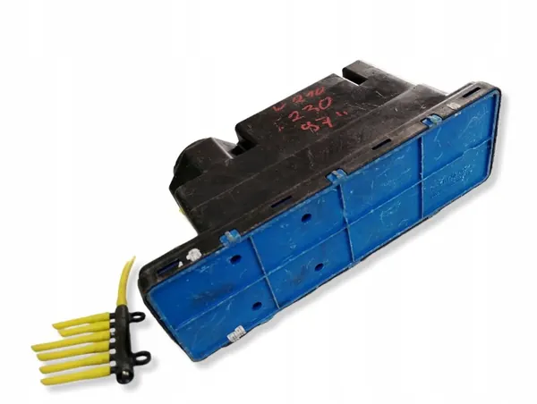 Pompe de verrouillage central Mercedes OEM 2108000648 W210 image 4