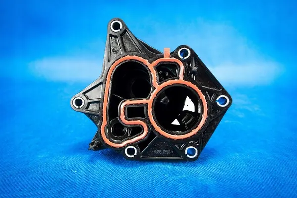 Audi A7 4K8 Olje Filter Bas 06M115401E OEM image 2