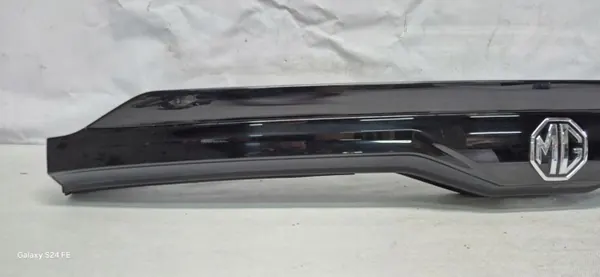 Garniture Hayon Arrière MG4 OEM 11450696 - Occasion image 4