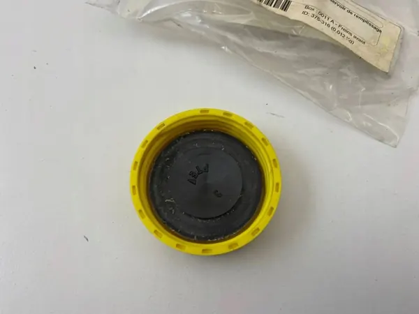 Bremsflüssigkeitsdeckel McLaren MP4-12C OEM NBK32 NEBR image 4