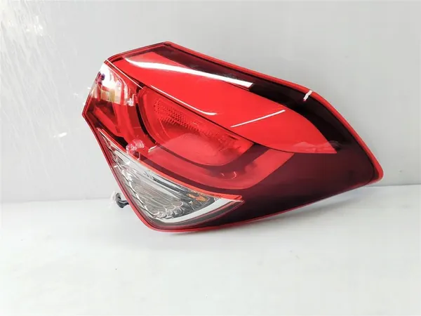 Luz trasera original HYUNDAI i20 II image 10