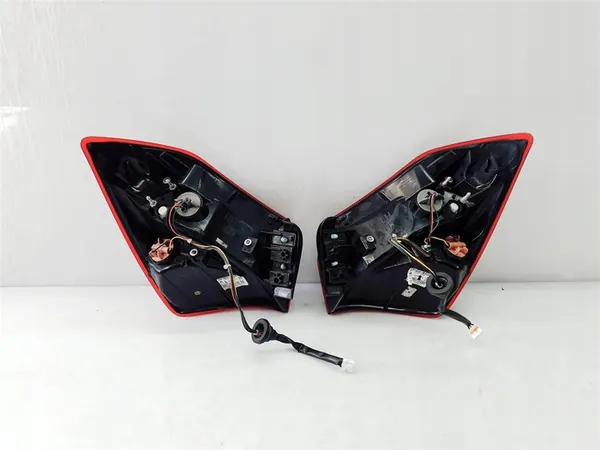 Luz trasera original HYUNDAI i20 II image 2