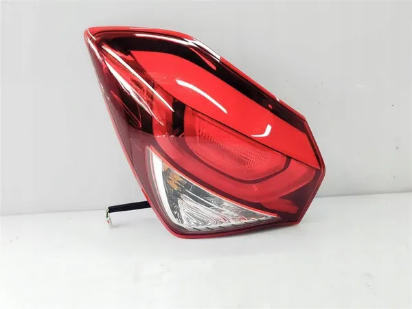 Luz trasera original HYUNDAI i20 II image 4