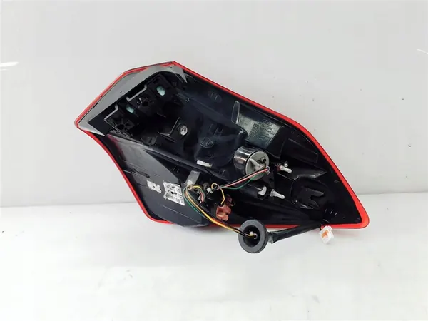 Luz trasera original HYUNDAI i20 II image 6