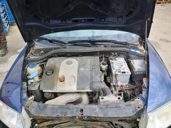 Coletor de escape OEM EIS-2064860 para Skoda Octavia 1.6L image 6