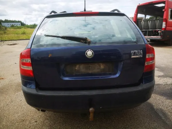 Coletor de escape OEM EIS-2064860 para Skoda Octavia 1.6L image 8