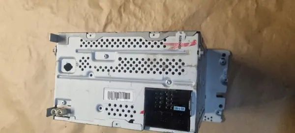 Radio Skoda Swing OEM 3T0035161G - Lecteur MP3 image 2