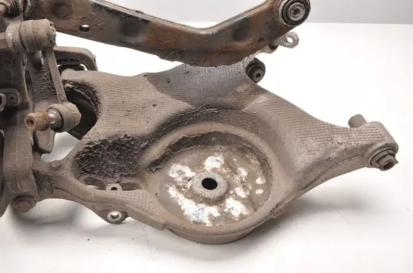 VOLVO V90 CC D5 Mozzo Posteriore Sinistro 31387216 image 9