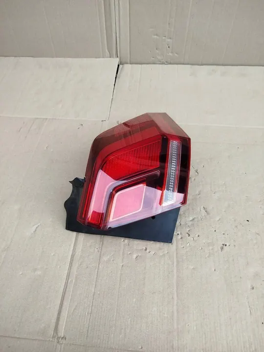 VW TIGUAN II 5NA LUZ TRASERA DERECHA LED 5NA945096C image 4