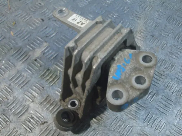 Supporto motore sinistro Opel Insignia 2.0 CDTI image 6