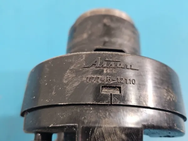 Tankfyllningshals OEM 77745-12110 för Toyota RAV4 V image 10