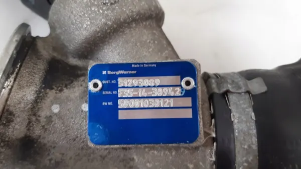 Volvo Turbon Wastegate-venttiili OEM 30774691 image 3
