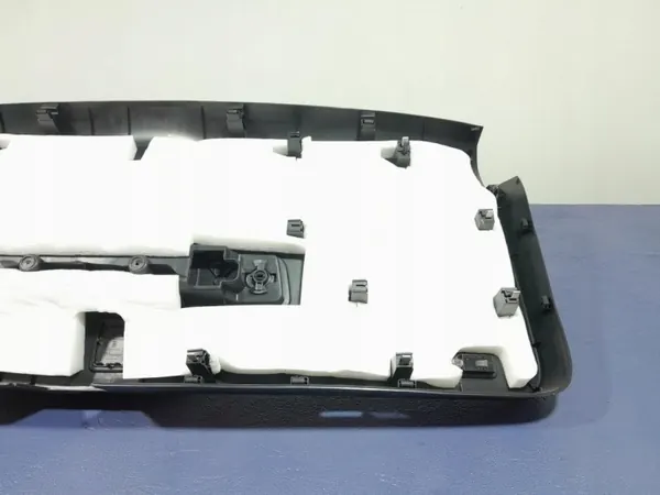 Audi Q7 II Kofferraumabdeckung OEM 4M0867973G - Gebraucht image 6