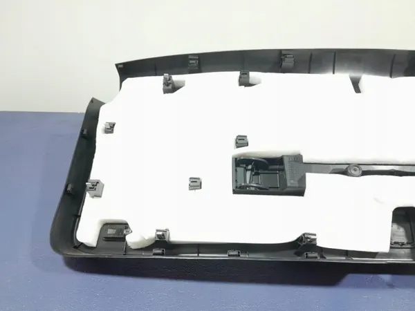 Audi Q7 II Kofferraumabdeckung OEM 4M0867973G - Gebraucht image 7