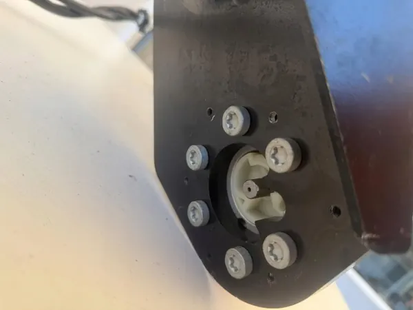 Enganche eléctrico Volvo XC60 II OEM 32351369 image 3