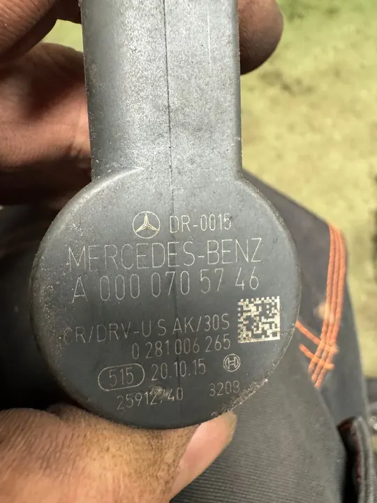 Brandstofdruksensor Sprinter 2.2 A0000705746 image 4