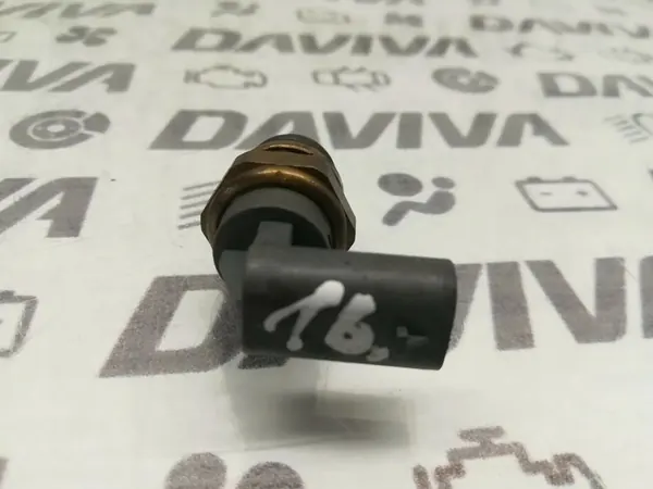 Sensor de temperatura del refrigerante Ford Transit 2015 GK2A-12A648-AA image 7