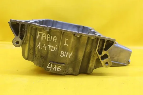 Oljetank Skoda Fabia I Audi Seat VW 1.4 TDI BNV 045103603D image 4
