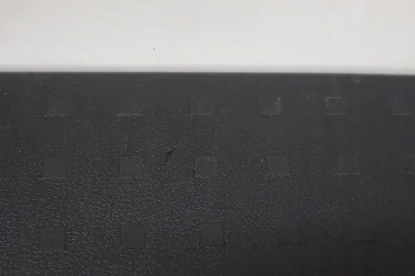 VW Caddy OEM 2K0853370N Oikea kynnyssuoja image 3