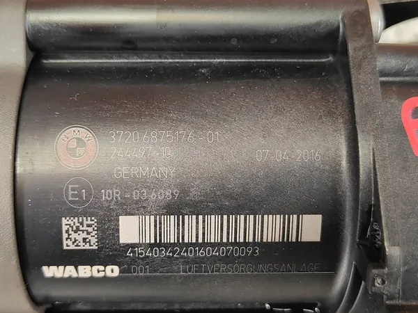 NIVO Rear Air Suspension Compressor BMW F07 F11 6875176 image 3