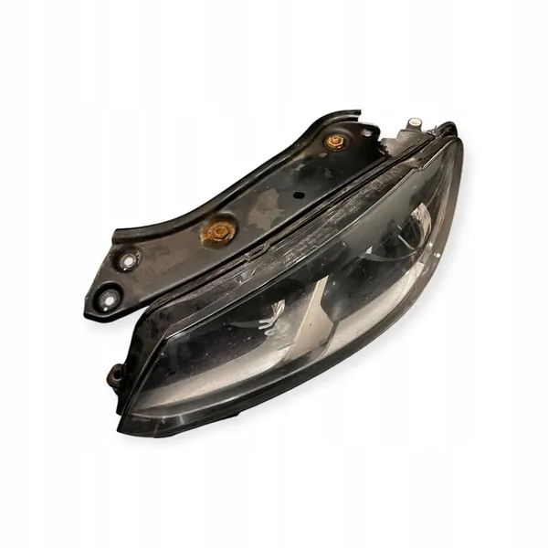 VW Touran II 2010-2015 Vasemman puolen ajovalot 1T1941005G image 2