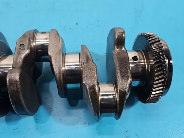 Mercedes Kampiakseli OEM 651930 W246 2.2 CDI image 5