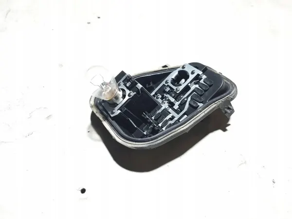 Conector farol traseiro OEM 89038678 para Audi A6 Allroad image 2