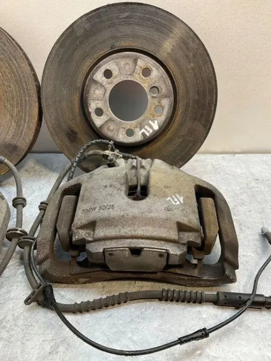 Jeu de freins BMW OE OEM 6036 pour Série 5 F10/F11 image 3