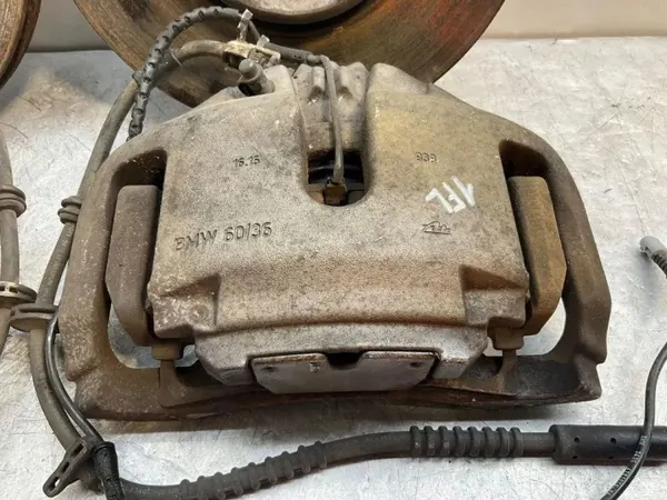 Jeu de freins BMW OE OEM 6036 pour Série 5 F10/F11 image 5