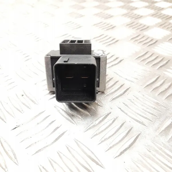 Förvärmningsrelä OEM 252307864R Renault Twingo Z.E image 3