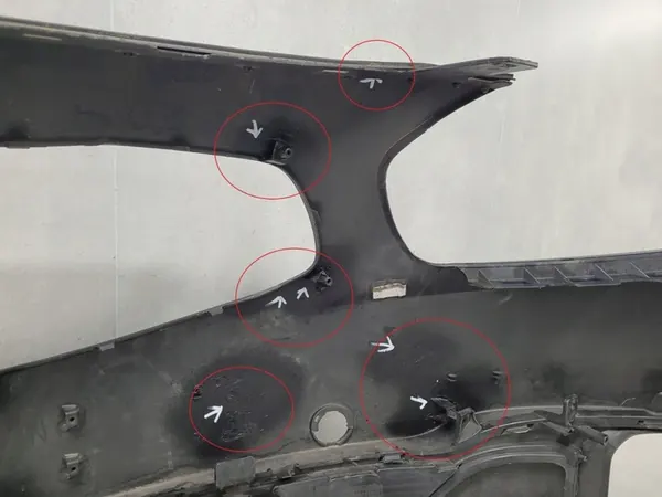 Parachoques delantero Kia Carens IV 2013-2016 OEM image 10