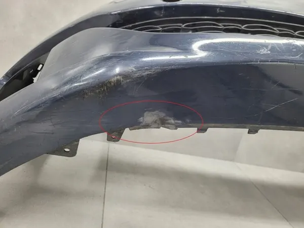 Parachoques delantero Kia Carens IV 2013-2016 OEM image 6