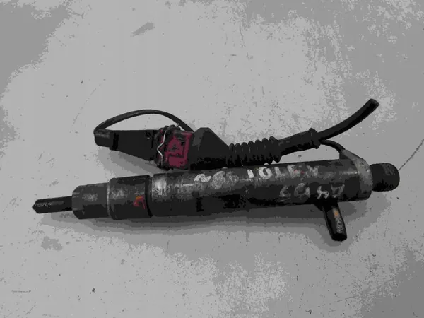 Iniettore A4 B5 98R 1.9 TDI Passat B5 028130201S image 3