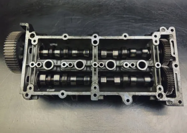 OEM 55247047 Kamaxeltäck för Fiat 2.0 JTD image 6