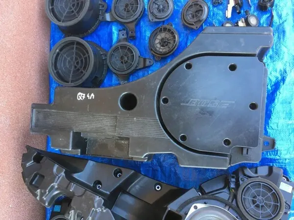 Audi Q7 BOSE Högtalarsats OEM 4M0035297 2017 image 3