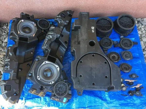 Audi Q7 BOSE Högtalarsats OEM 4M0035297 2017 image 5