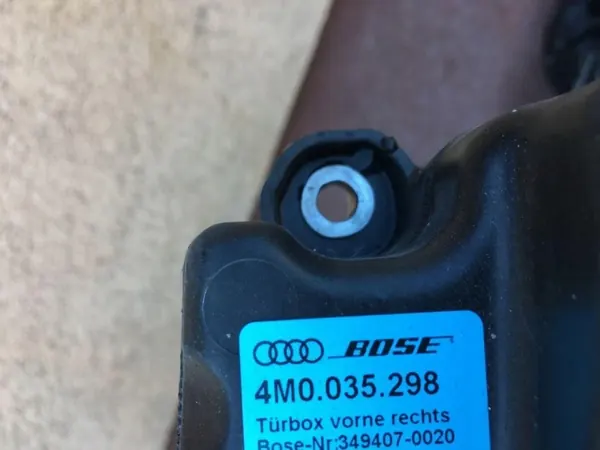 Audi Q7 BOSE Högtalarsats OEM 4M0035297 2017 image 7