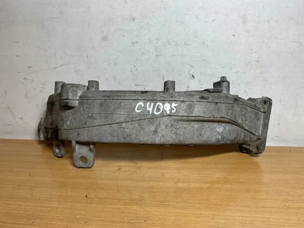 Colector de admisión usado OEM C4075 Mercedes-Benz image 2