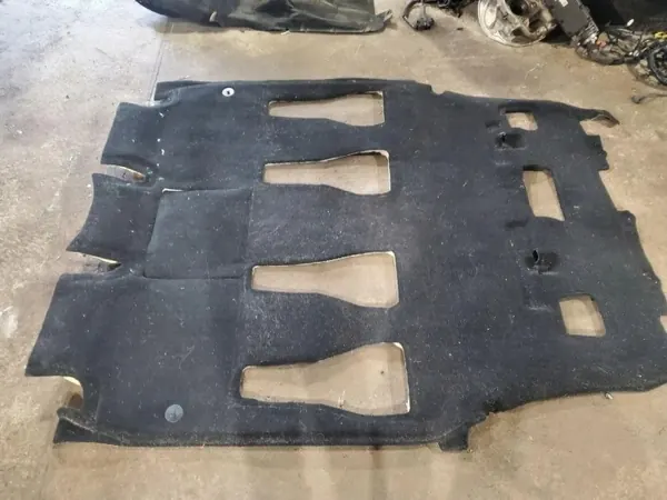 Alfombra delantera Chrysler Pacifica OEM 5SN20DX9AG image 3