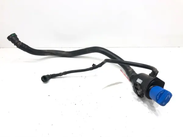 OEM 3WA131965 AdBlue-täyttöputki - Käytetty image 2