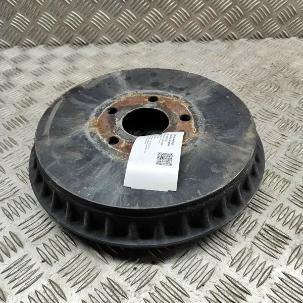 Tambor de freno trasero derecho OEM 1EA609617D VW ID.3 image 2