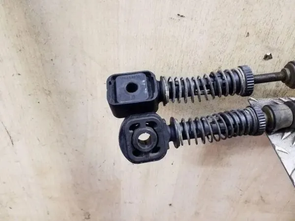 VW Vaihteiston mekanismi OEM 3Q0711265G Käytetty image 3