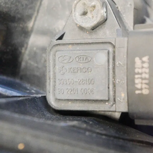 Insugningsgrenrör Hyundai OE OEM 3930028100 - Begagnad image 8